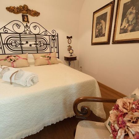 La Casa Degli Angeli Bed and Breakfast Σαλέρνο Εξωτερικό φωτογραφία