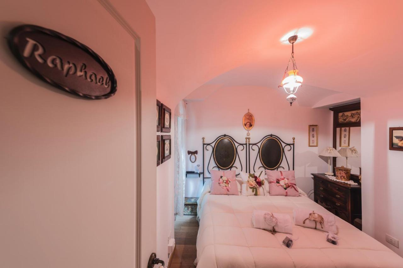 La Casa Degli Angeli Bed and Breakfast Σαλέρνο Εξωτερικό φωτογραφία