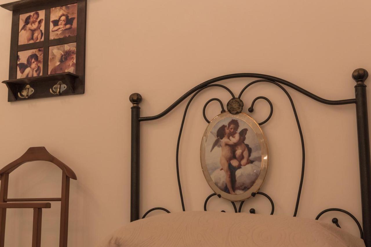 La Casa Degli Angeli Bed and Breakfast Σαλέρνο Εξωτερικό φωτογραφία