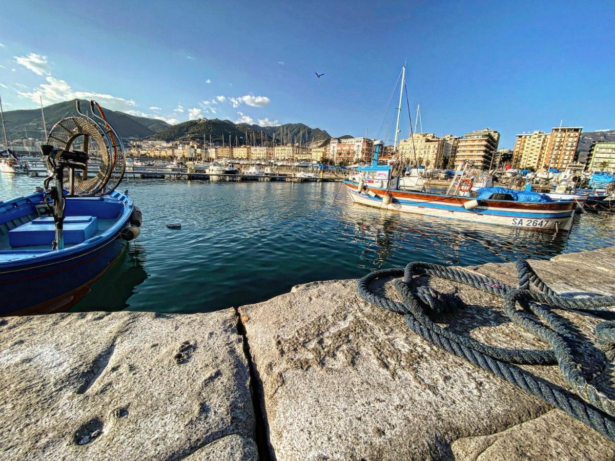 La Casa Degli Angeli Bed and Breakfast Σαλέρνο Εξωτερικό φωτογραφία