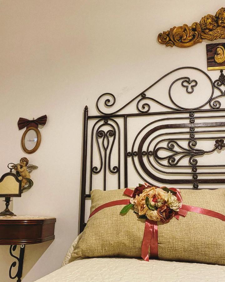 La Casa Degli Angeli Bed and Breakfast Σαλέρνο Εξωτερικό φωτογραφία